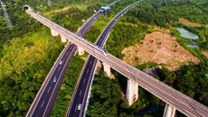 打造十萬人才下海南&ldquo;互聯(lián)網&rdquo;版