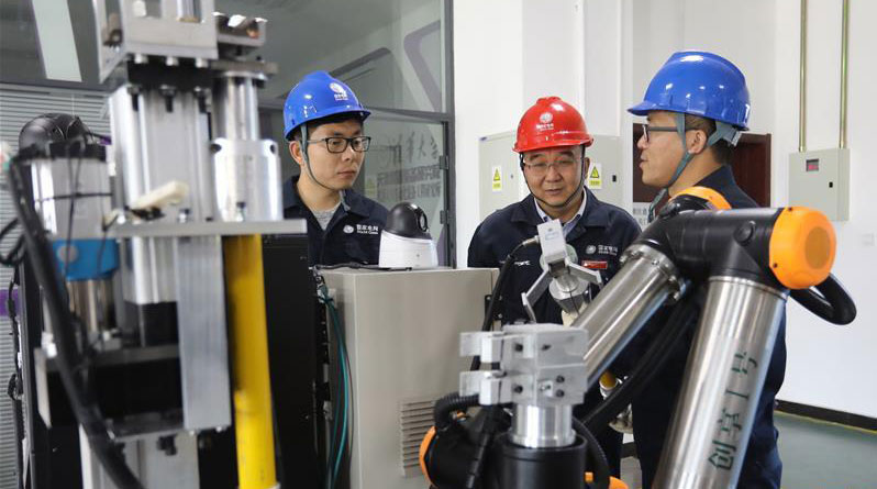 黎明出發(fā)，點亮萬家&mdash;&mdash;&ldquo;藍領(lǐng)創(chuàng)客&rdquo;張黎明的電力搶修人生