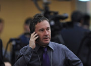 會議現(xiàn)場的境外媒體記者