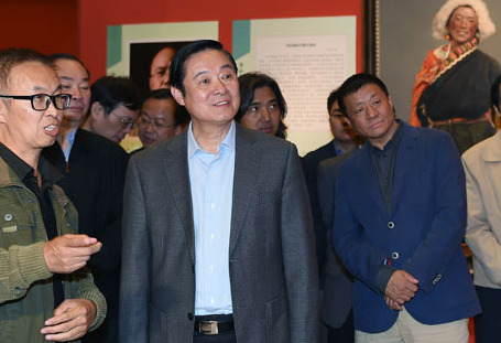 劉奇葆調(diào)研&ldquo;深入生活、扎根人民&rdquo;主題實(shí)踐活動(dòng)