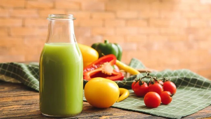 榨蔬菜汁喝，比吃蔬菜更健康更方便？