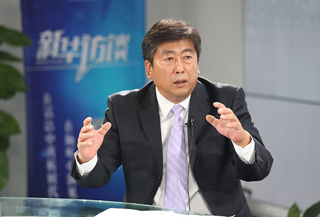 最根本的就是錢從哪里來、人往哪里去。