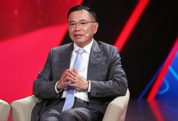 中國(guó)邁向世界經(jīng)濟(jì)強(qiáng)國(guó)為中國(guó)企業(yè)提供了發(fā)展環(huán)境和良機(jī)。