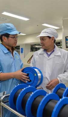 崔根良：苦在創(chuàng)業(yè)創(chuàng)新路上，永不停歇