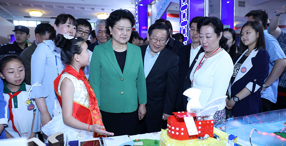 2016全國(guó)科技活動(dòng)周拉開(kāi)帷幕