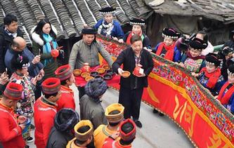 新起點(diǎn)，書寫新時代的新答卷&mdash;&mdash;從2018年全國兩會看決勝全面建成小康社會