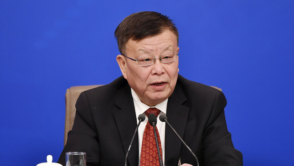 全國(guó)政協(xié)常委、副秘書(shū)長(zhǎng)（兼）、提案委員會(huì)副主任，九三學(xué)社中央副主席 賴明