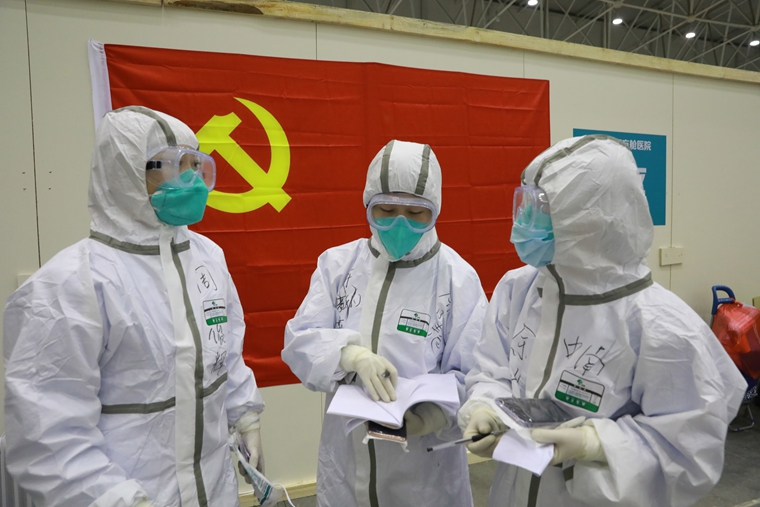 辛識(shí)平：黨員站立的位置，就是守護(hù)人民的防線