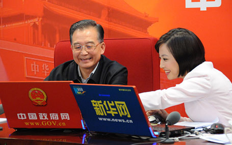 [回顧]2009年溫家寶總理接受中國政府網(wǎng)、新華網(wǎng)專訪