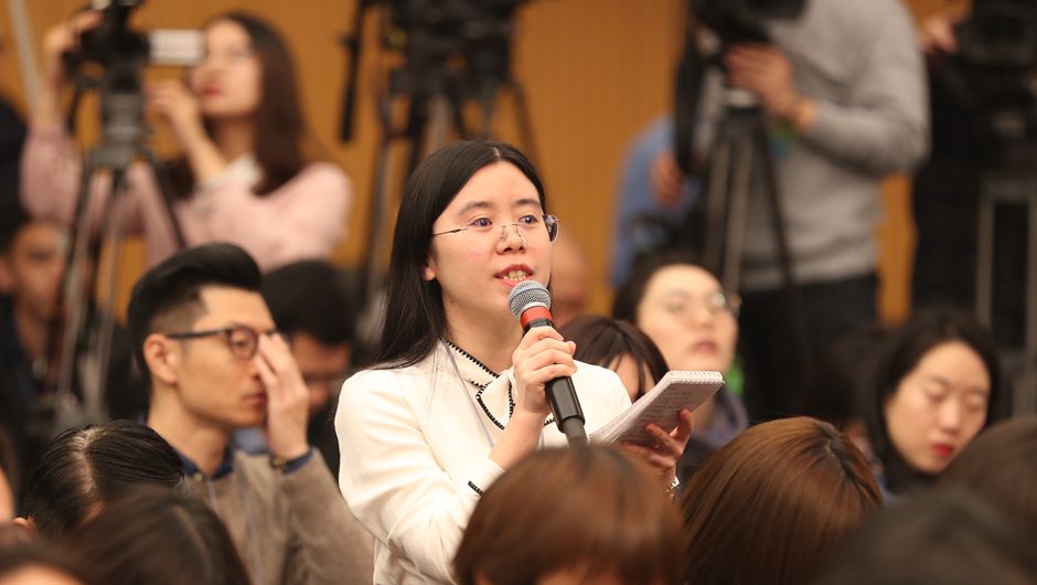 南方報(bào)業(yè)全媒體、南方都市報(bào)記者提問