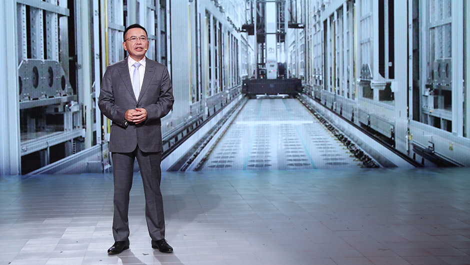 TCL創(chuàng)始人、董事長(zhǎng)李東生