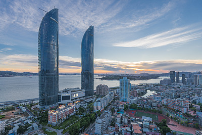 人民日?qǐng)?bào)評(píng)論員：國(guó)家強(qiáng)大、民族復(fù)興、兩岸統(tǒng)一是歷史大勢(shì)