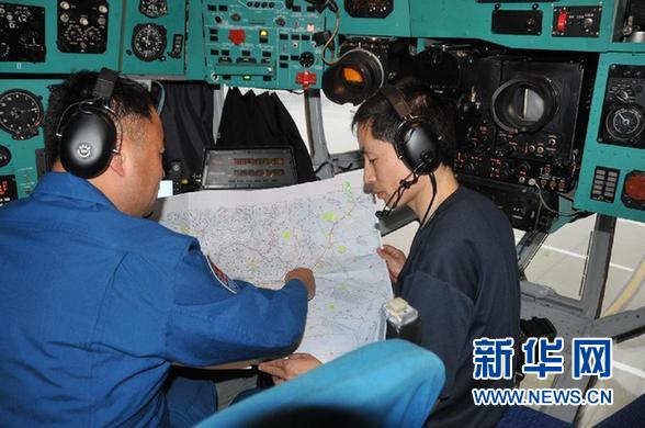 （搜尋馬航370航班&middot;圖文互動）（2）中國空軍3架運輸機抵達馬來西亞 將展開海外搜救行動 