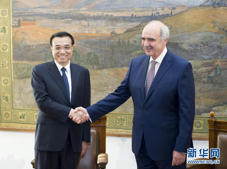 6月19日，國務(wù)院總理李克強(qiáng)在希臘議會大廈會見希臘議長米馬拉基斯。新華社記者 王曄 攝