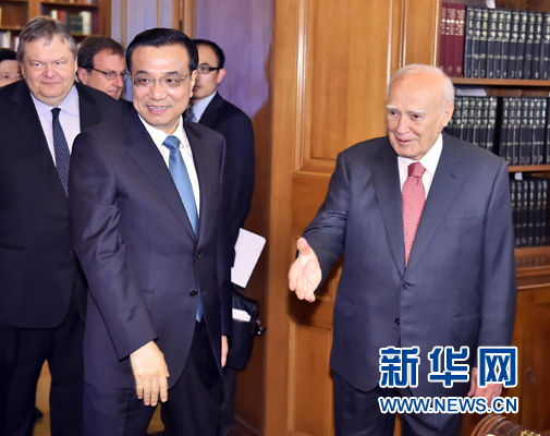 6月20日，國(guó)務(wù)院總理李克強(qiáng)在雅典總統(tǒng)府會(huì)見(jiàn)希臘總統(tǒng)帕普利亞斯。新華社記者 李濤 攝