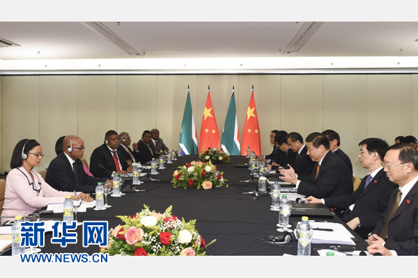 7月14日，國家主席習(xí)近平在巴西福塔萊薩會見南非總統(tǒng)祖馬。新華社記者 李學(xué)仁 攝