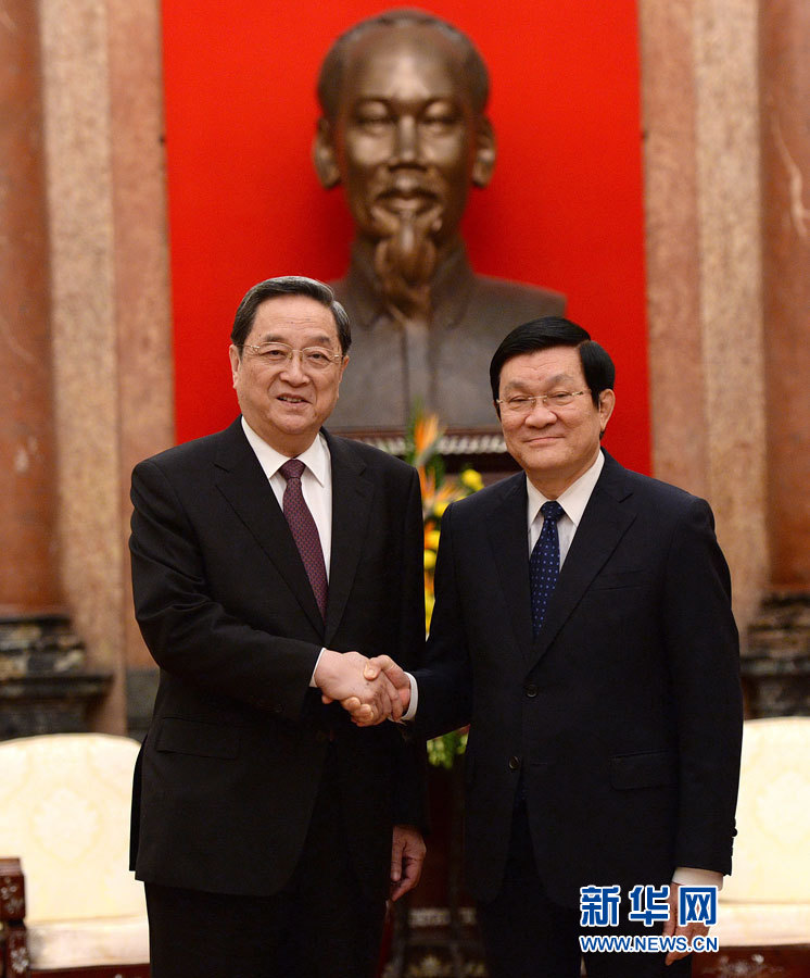 12月25日至27日，中共中央政治局常委、全國(guó)政協(xié)主席俞正聲對(duì)越南進(jìn)行正式訪問(wèn)。這是12月26日，俞正聲在河內(nèi)會(huì)見越南國(guó)家主席張晉創(chuàng)。 新華社記者馬占成攝