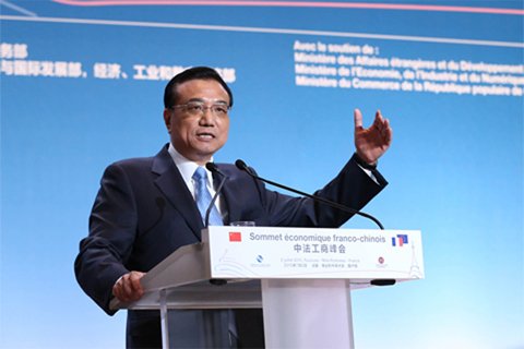 李克強(qiáng)總理2日在中法工商峰會(huì)演講時(shí)表示，中法建交50年來(lái)，兩國(guó)關(guān)系積累了寶貴經(jīng)驗(yàn)，未來(lái)50年的中法關(guān)系將更燦爛輝煌。中國(guó)政府網(wǎng)