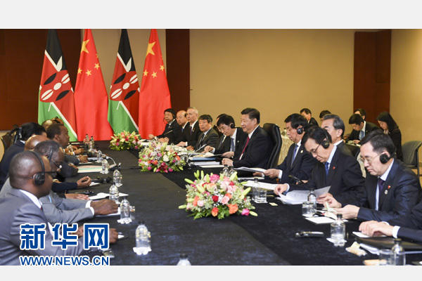 12月3日，國家主席習(xí)近平在約翰內(nèi)斯堡會(huì)見肯尼亞總統(tǒng)肯雅塔。新華社記者 謝環(huán)馳 攝