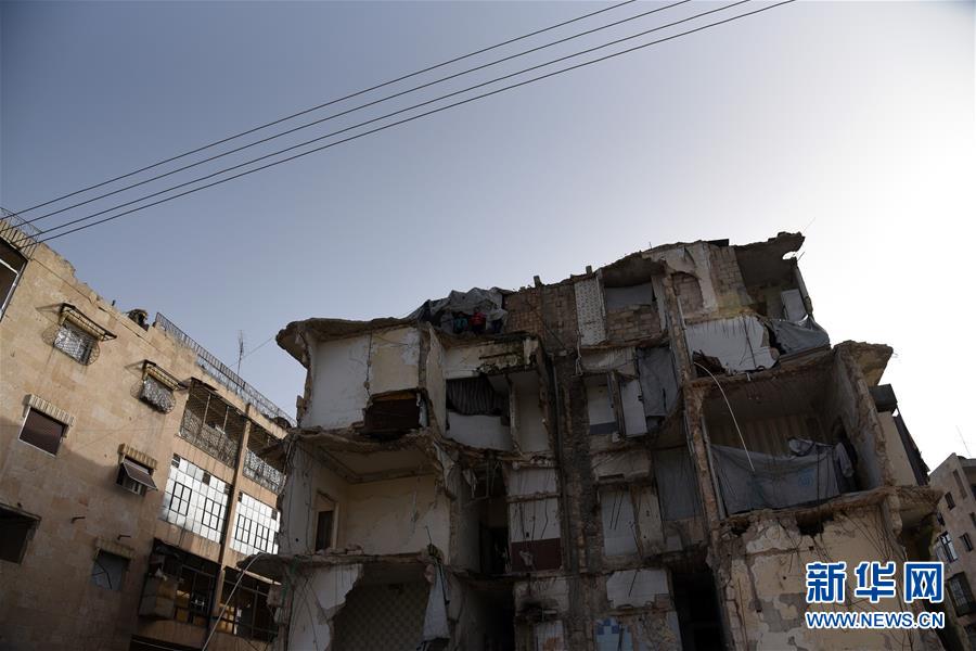 （國際&middot;圖文互動(dòng)）（6）上學(xué)夢(mèng)何處安放&mdash;&mdash;敘利亞女孩阿明娜的危樓生活