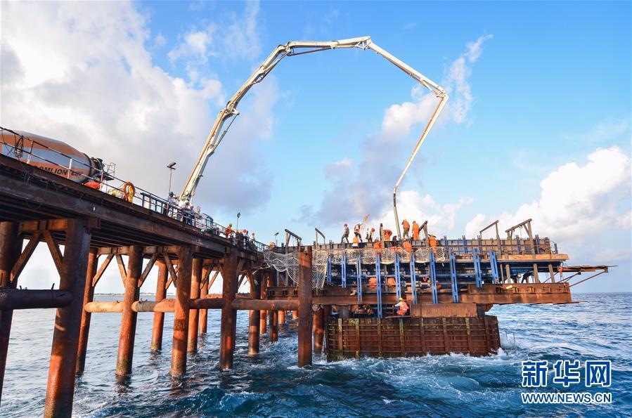 (新華全媒頭條·“一帶一路”5周年·圖文互動)(1)引領(lǐng)通往未來的希望之路——共建“一帶一路”5年成果綜述之一