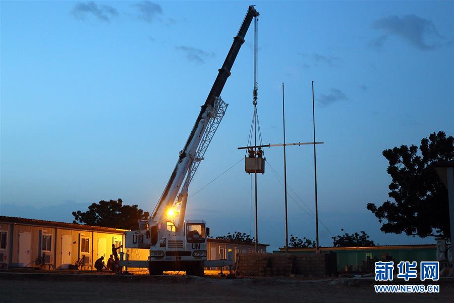 （國(guó)際&middot;圖文互動(dòng)）（3）拳拳赤子心　悠悠藍(lán)盔情&mdash;&mdash;記中國(guó)赴蘇丹達(dá)爾富爾維和部隊(duì)度中秋和國(guó)慶佳節(jié)