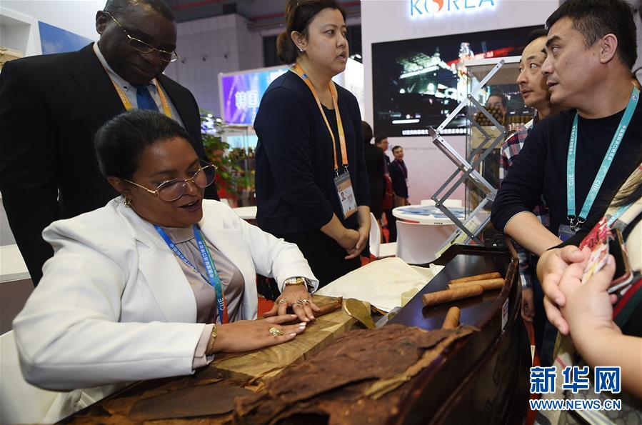 （新華全媒頭條&middot;圖文互動）（8）共享中國機遇 共創(chuàng)美好未來&mdash;&mdash;聆聽首屆中國國際進(jìn)口博覽會上的開放發(fā)展奏鳴曲  