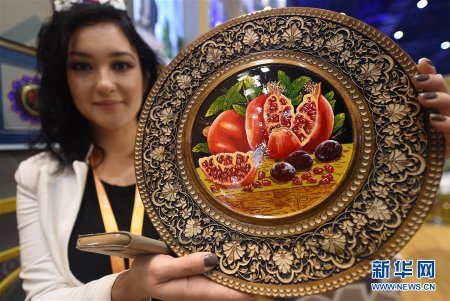 (新華全媒頭條·聚焦進(jìn)口博覽會(huì)·圖文互動(dòng))(4)海納百川 利達(dá)天下——首屆中國(guó)國(guó)際進(jìn)口博覽會(huì)巡禮