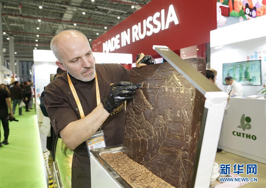 （新華全媒頭條&middot;聚焦進(jìn)口博覽會&middot;圖文互動(dòng)）（17）海納百川 利達(dá)天下&mdash;&mdash;首屆中國國際進(jìn)口博覽會巡禮