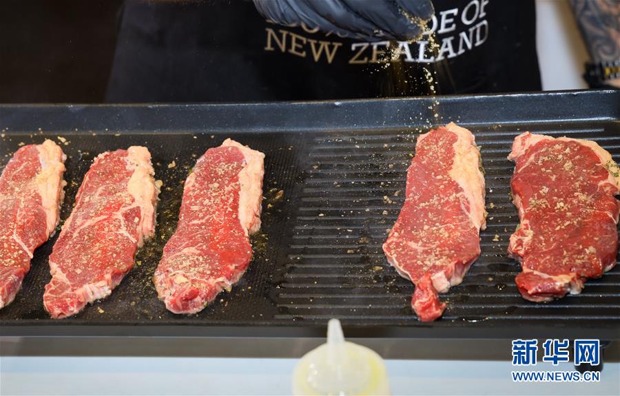 (新華全媒頭條·聚焦進(jìn)口博覽會·圖文互動)(20)海納百川 利達(dá)天下——首屆中國國際進(jìn)口博覽會巡禮