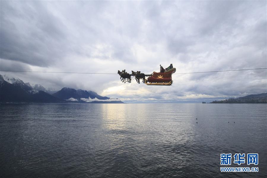 （國(guó)際&middot;一周看天下）&ldquo;飛行&rdquo;