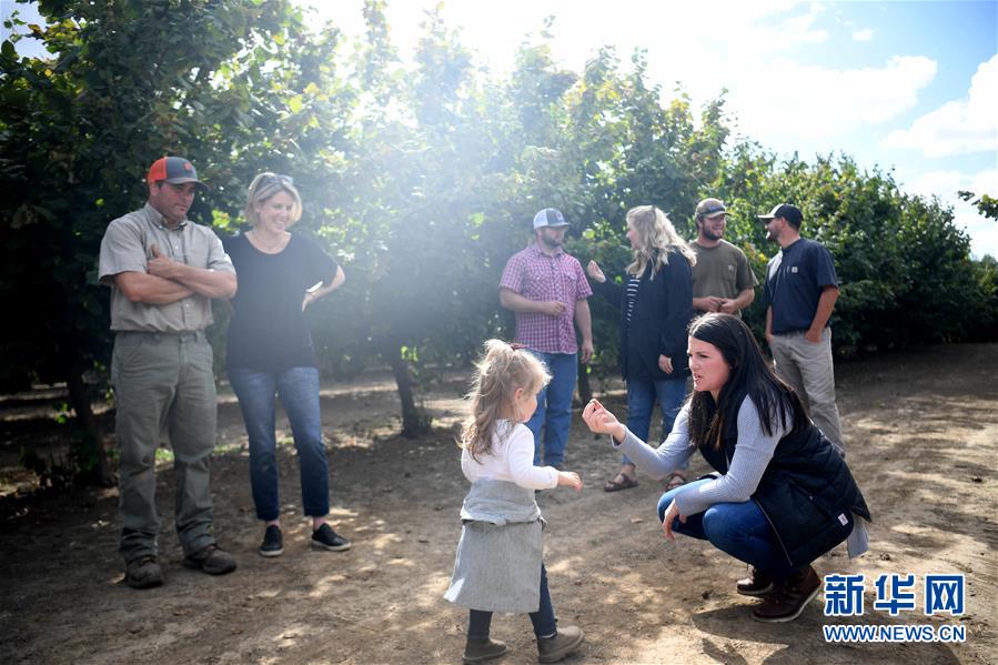 （國際&middot;圖文互動(dòng)）（1）&ldquo;這些樹寄托著我們對(duì)中國市場(chǎng)的信心&rdquo;&mdash;&mdash;探訪美俄勒岡州榛子果農(nóng)