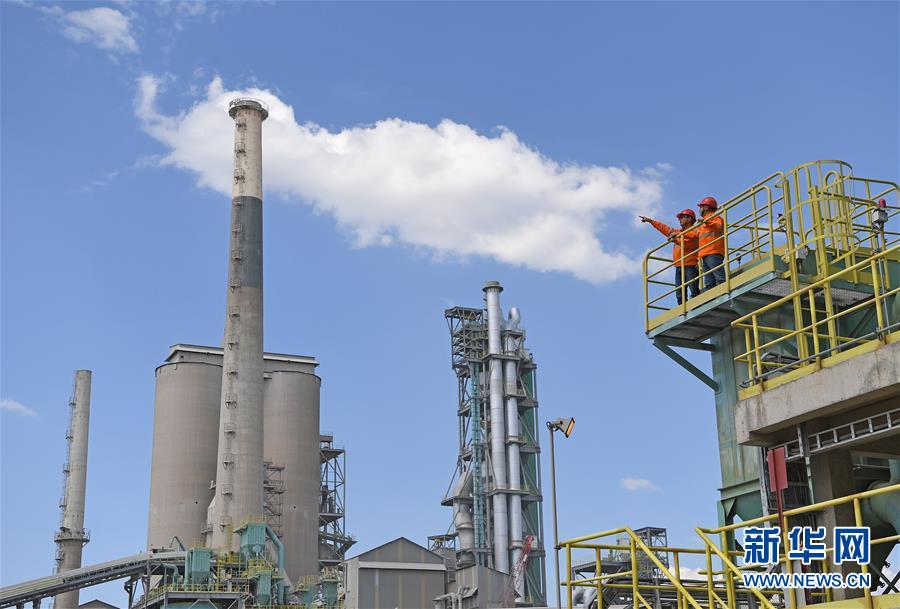 （國際&middot;圖文互動）（5）通訊：春節(jié)：在異國他鄉(xiāng)堅守崗位&mdash;&mdash;探訪南非中企施工現場