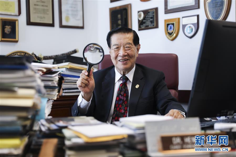 （國際&middot;圖文互動）（1）專訪：&ldquo;中國共產(chǎn)黨做對了！&rdquo;&mdash;&mdash;訪美籍華裔刑事鑒識專家李昌鈺