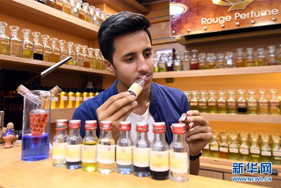 （國(guó)際&middot;圖文互動(dòng)）（1）這里不只有戰(zhàn)爭(zhēng)，也有茉莉花的芳香