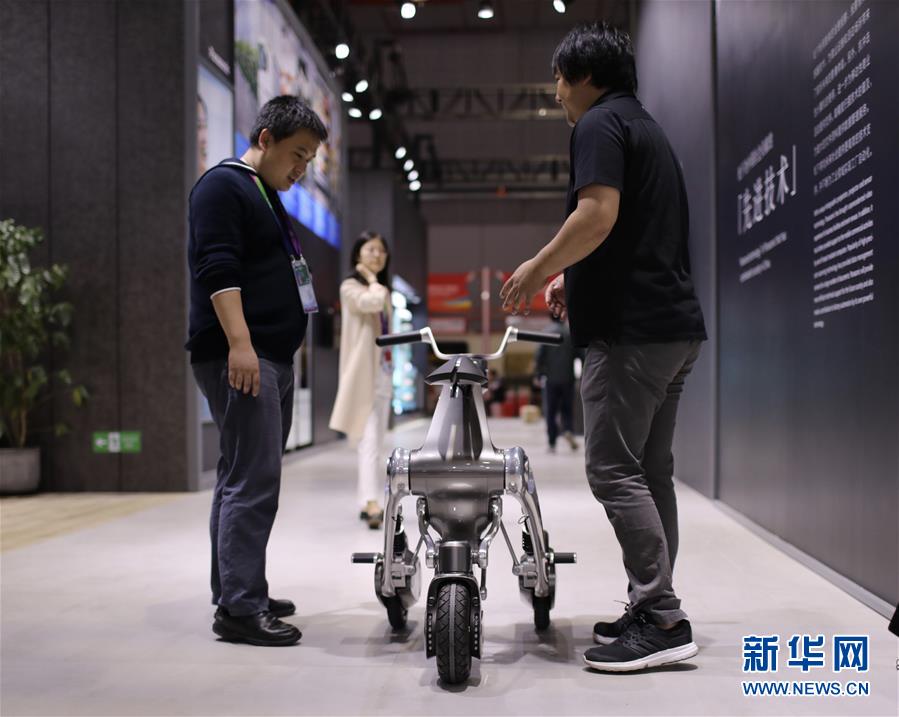 (新華全媒頭條·第二屆進(jìn)博會·圖文互動(dòng))(3)進(jìn)博之光輝耀世界 ——寫在第二屆中國國際進(jìn)口博覽會開幕之際