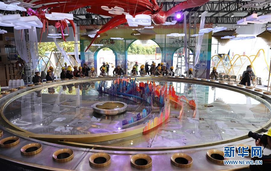 (新華全媒頭條·第二屆進(jìn)博會·圖文互動(dòng))(6)進(jìn)博之光輝耀世界 ——寫在第二屆中國國際進(jìn)口博覽會開幕之際