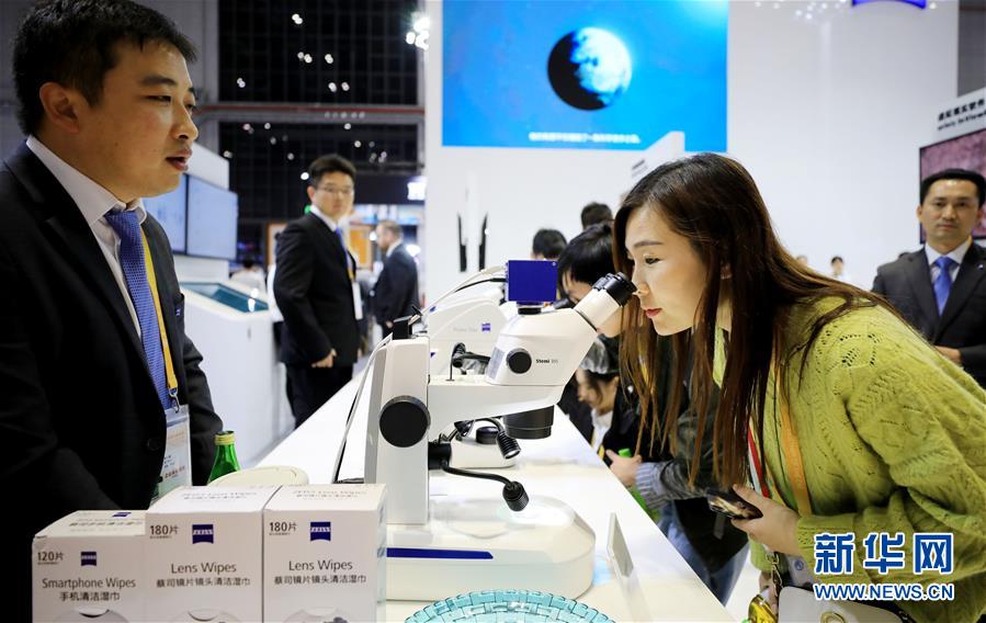 (新華全媒頭條·圖文互動(dòng))(9)秋天里的樂(lè)章——第二屆中國(guó)國(guó)際進(jìn)口博覽會(huì)巡禮