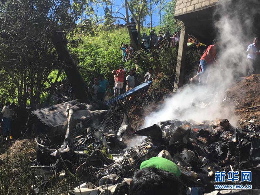 (國際)(2)斯里蘭卡一架軍機(jī)墜毀4人死亡
