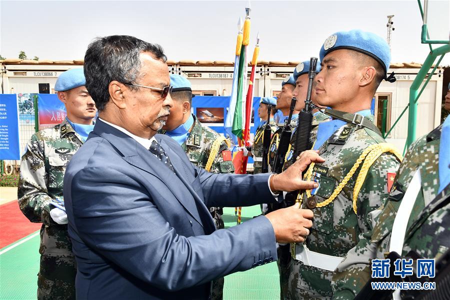 (國際·圖文互動)(1)中國413名維和官兵被聯(lián)合國授予“和平榮譽勛章”