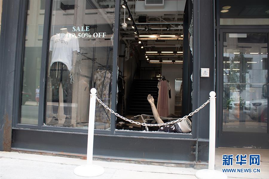 (國(guó)際)(3)美國(guó)芝加哥發(fā)生大規(guī)模暴力搶劫事件