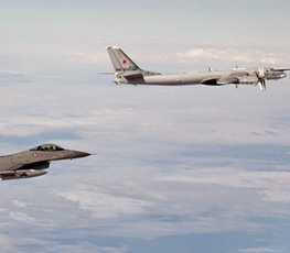 俄緣何對北約&ldquo;秀肌肉&rdquo;？