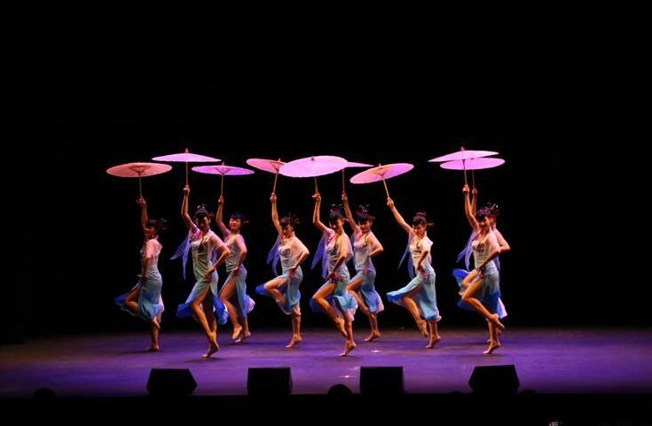 &ldquo;歡樂春節(jié)&rdquo;巡演走進(jìn)塞浦路斯