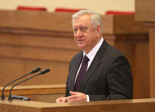 專(zhuān)訪(fǎng)白俄羅斯國(guó)民會(huì)議共和國(guó)院主席米亞斯尼科維奇