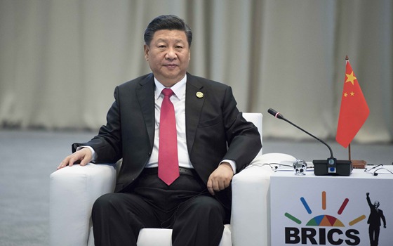 習(xí)近平出席紀(jì)念金磚國家領(lǐng)導(dǎo)人會(huì)晤10周年非正式會(huì)議