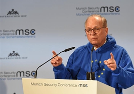 未來(lái)國(guó)際秩序應(yīng)如何調(diào)整和構(gòu)建？