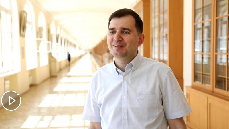 與習(xí)主席做校友，這感覺真棒！